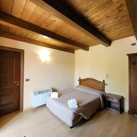 Locanda San Pietro Frühstückspension Preturo