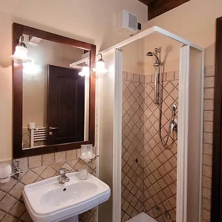 Frühstückspension Locanda San Pietro 3*
